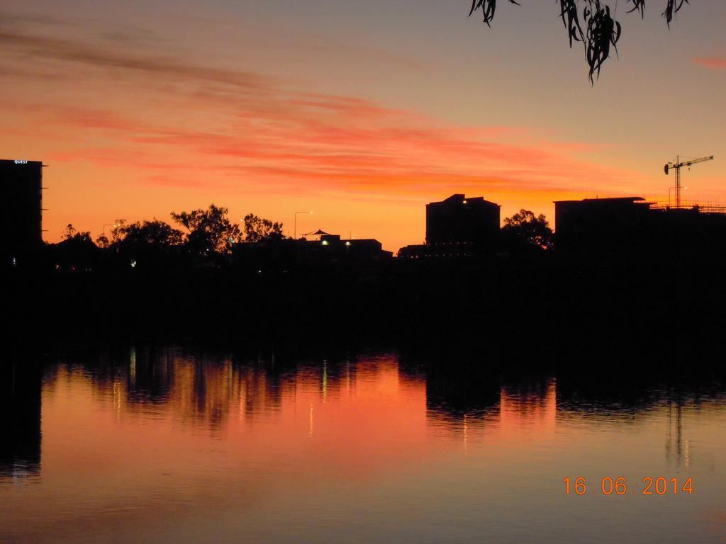 Riverside Tourist Park Rockhampton Extérieur photo